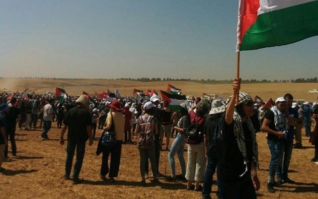 Israeli Arabs attend a march on May 12, 2016 -- Israel's 68th Independence Day -- calling for the right of return for Palestinians. (Dov Lieber) Israeli Arabs attend a march on May 12, 2016 -- Israel's 68th Independence Day -- calling for the right of return for Palestinians. (Dov Lieber)