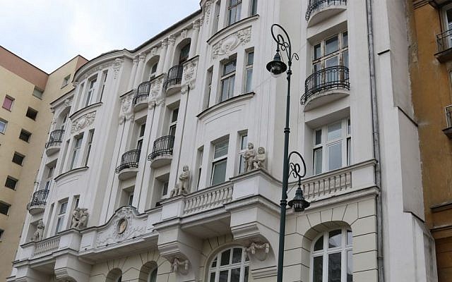 The building where Adam Czerniakow lived. The Polish-Jewish senator committed suicide rather than order the deportation of orphans. (Shmuel Bar-Am)