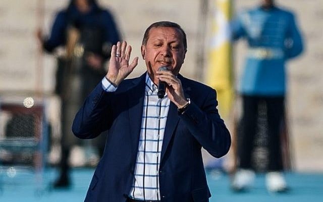Turkish President Recep Tayyip Erdogan speaks during a rally to mark the 563rd anniversary of the conquest of Istanbul by Ottoman Turks, Istanbul, May 29, 2016. (AFP/Ozan Kose) Turkish President Recep Tayyip Erdogan speaks during a rally to mark the 563rd anniversary of the conquest of Istanbul by Ottoman Turks, Istanbul, May 29, 2016. (AFP/Ozan Kose)