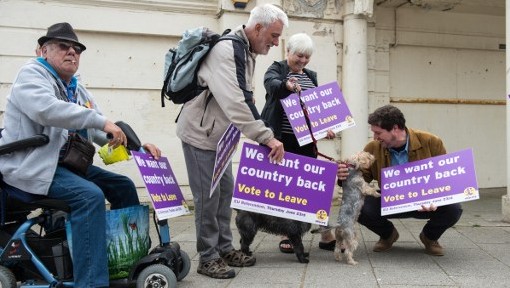 UK Independence Party supporters await the arrival of leader Nigel Farage as he goes on the campaign trail for Brexit in Ramsgate on June 13, 2016. (AFP PHOTO / CHRIS J RATCLIFFE) UK Independence Party supporters await the arrival of leader Nigel Farage on the campaign trail for Brexit in Ramsgate on June 13, 2016. (AFP PHOTO / CHRIS J RATCLIFFE)