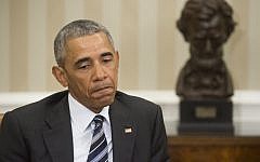 US President Barack Obama speaks about the investigation into the mass shooting in Orlando, Florida during a meeting with top officials in the Oval Office of the White House in Washington, DC, June 13, 2016. (AFP PHOTO/SAUL LOEB)