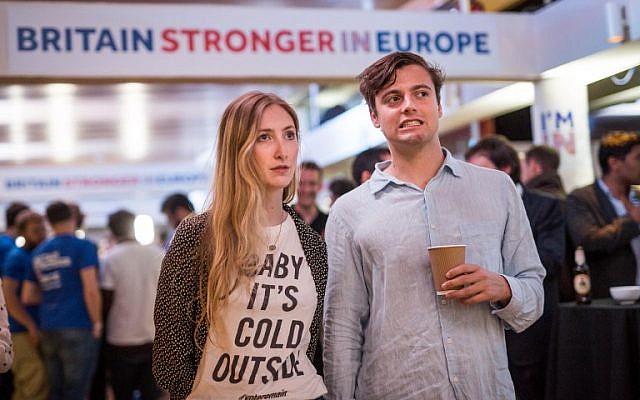 Supporters of the 'Stronger In' Campaign react as results of the EU referendum are announced at a results party at the Royal Festival Hall in London early in the morning of June 24, 2016.(AFP PHOTO / POOL / ROB STOTHARD) Supporters of the 'Stronger In' Campaign react as results of the EU referendum are announced at a results party at the Royal Festival Hall in London early in the morning of June 24, 2016.(AFP PHOTO / POOL / ROB STOTHARD)
