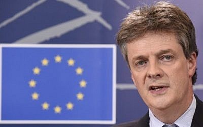 This file photo taken on October 7, 2014 shows EU commissioner nominee for Financial Stability, Financial Services and Capital Markets Union Jonathan Hill of Britain speaking during a press conference after a second hearing at the European Parliament in Brussels, Belgium. (AFP/John Thys) 