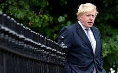 Brexit campaigner and former London mayor Boris Johnson leaves his home in London on June 27, 2016. (AFP Photo/Ben Stansall)