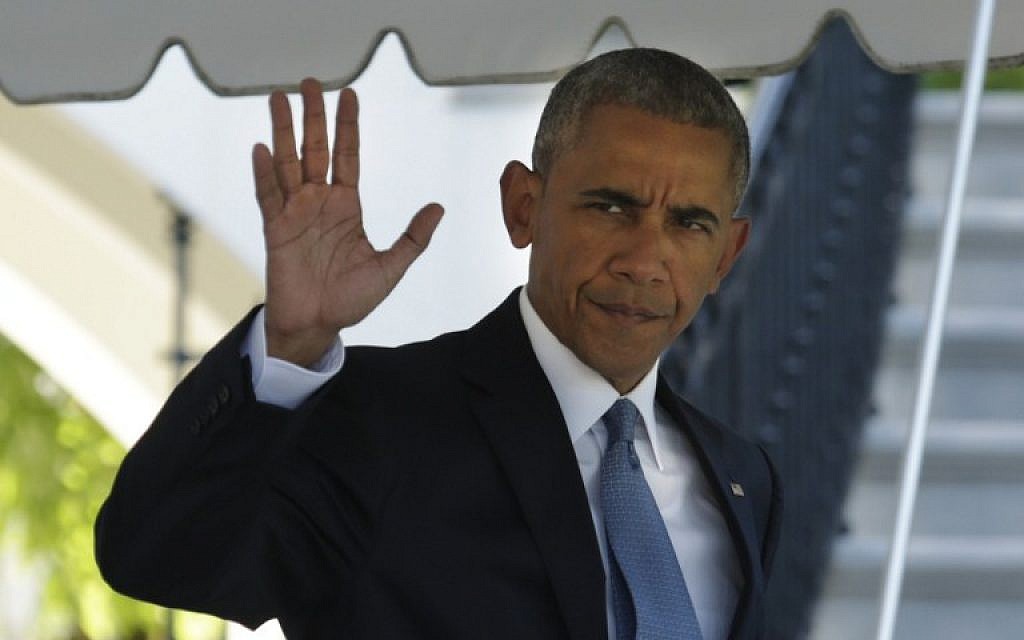 US President Barack Obama waves as he walks out from the White House in Washington, DC before his departure for the North American Leaders Summit in Ottawa on June 29, 2016. (AFP Photo/Yuri Gripas)