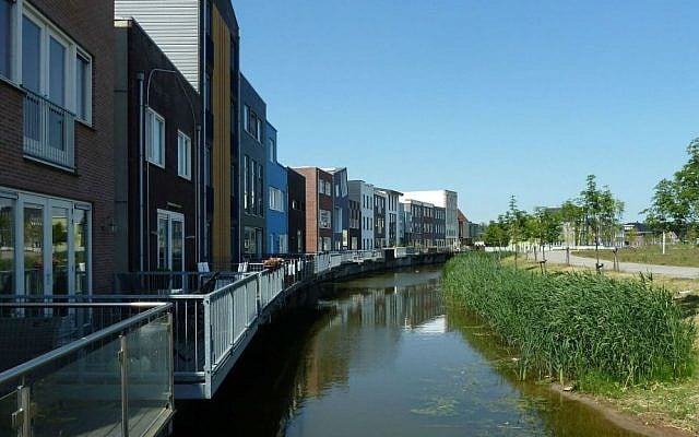 A residential area in Almere, Holland. (Wikipedia/Leuk2/CC BY-SA 4.0) A residential area in Almere, Holland. (Wikipedia/Leuk2/CC BY-SA 4.0)