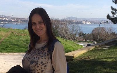 Esti Weinstein, a formerly ultra-Orthodox woman who committed suicide in June 2016. (Facebook)