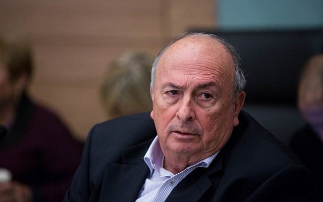 Committee chairman Eli Alaluf attends the Labor, Welfare, and Health Committee at the Knesset, December 7, 2015. (Yonatan Sindel/Flash90)