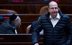 Moshe Ya'alon in the Knesset on March 28, 2016. (Yonatan Sindel/Flash90)