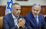 Prime Minister Benjamin Netanyahu and Finance Minister Moshe Kahlon at the weekly cabinet meeting in Jerusalem, June 13, 2016. (Marc Israel Sellem/Pool)
