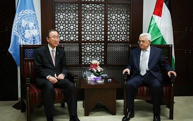 Ban Ki-moon, left, meets with Mahmoud Abbas in the West Bank city of Ramallah, on June 28, 2016. (FLASH90)