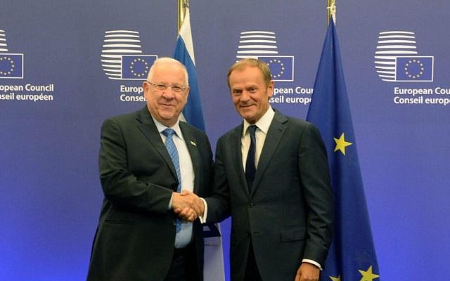President of the European Council Donald Tusk with Israel's President Reuven Rivlin, June 21, 2016 (Mark Neiman/GPO)