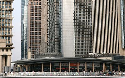 The area of the Oriental Pearl Radio & TV Tower in Shanghai, China, September 14, 2013. (Liron Almog/Flash90)