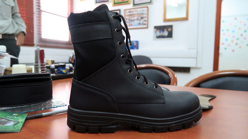 Israeli combat boots best sale