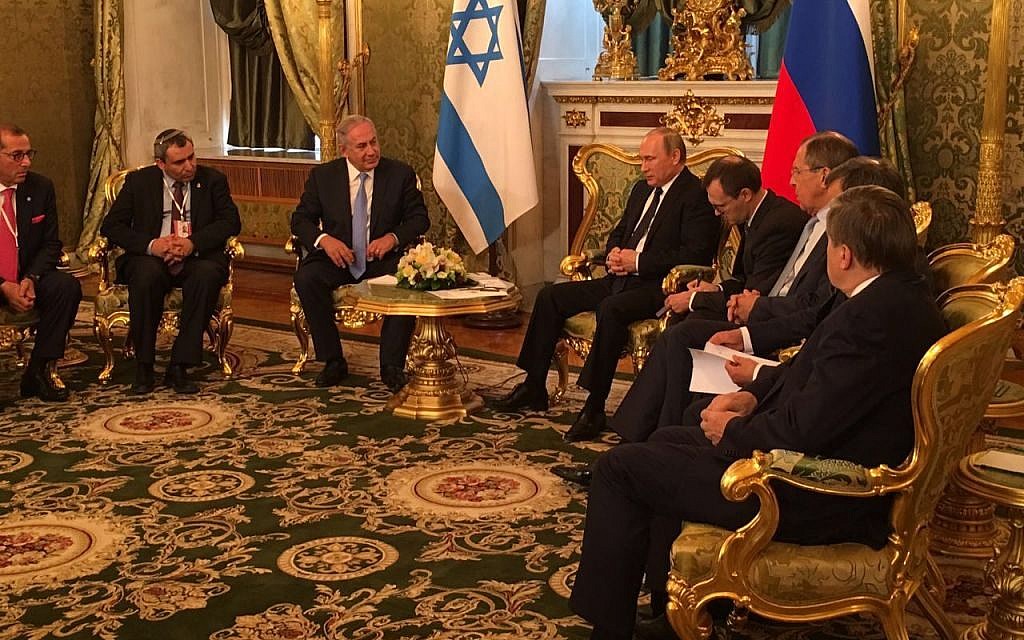 Prime Minister Benjamin Netanyahu meets with Russian President Vladimir Putin in the Kremlin in Moscow on Tuesday, June 7, 2016 (Prime Minister's Office)