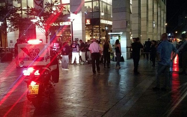 The scene of the shooting attack near the Sarona market in Tel Aviv on June 8, 2016 (Judah Ari Gross/Times of Israel)