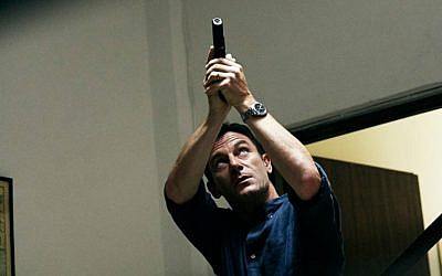 Jason Isaacs stars as Peter Connelly in the USA Network show 'Dig' in 2015. (NBC Universal via JTA)