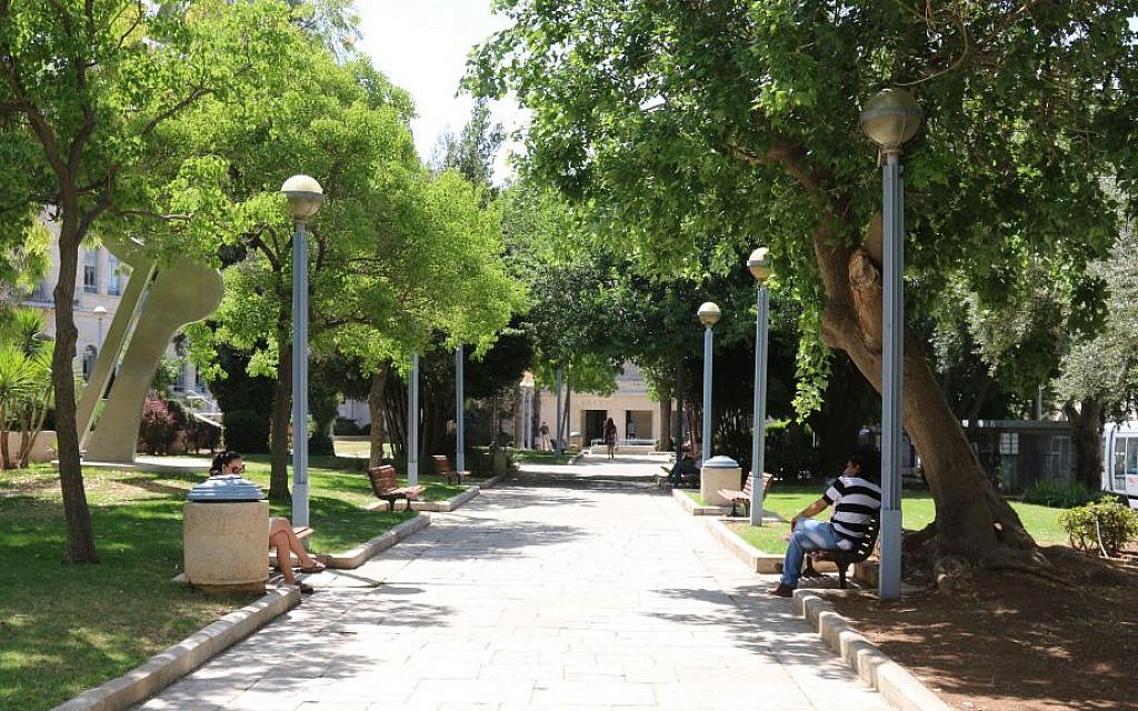 Gan Daniel, named for Jerusalem’s first Jewish Mayor, Daniel Auster. (Shmuel Bar-Am)