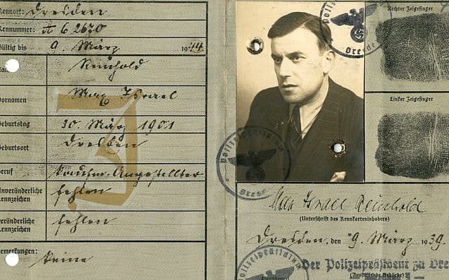 'Kennkarte' (Identity card issued to Max Reinhold), March 1939. (Courtesy The Museum of World War II, Boston/New-York Historical Society)
