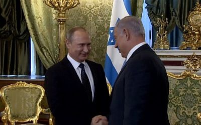 Russian President Vladimir Putin welcomes Prime Minister Benjamin Netanyahu at the start of a meeting at the Kremlin on June 7, 2016 (screen capture: Facebook)