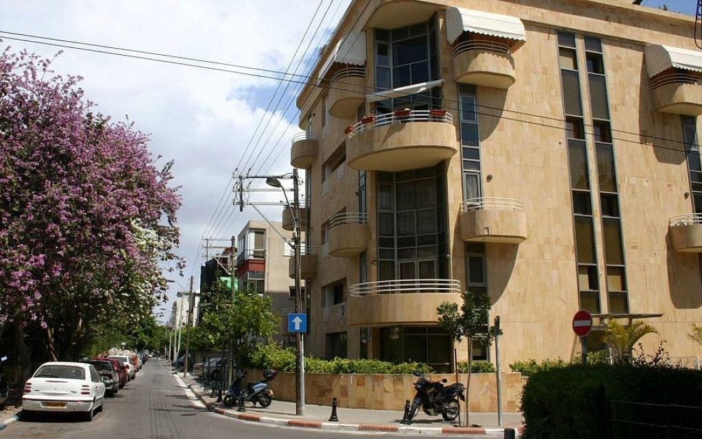 Zangville street, just south of Nordau street, in Tel Aviv's Old North. (Shmuel Bar-Am)