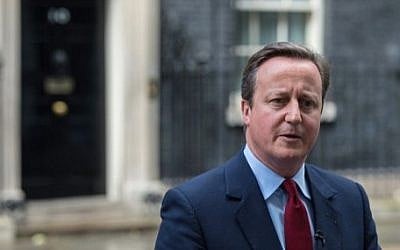 British Prime Minister David Cameron addresses the media outside 10 Downing Street in London on July 11, 2016, after announcing that Theresa May would be Britain's new leader. (AFP Photo/Chris J. Ratcliffe)