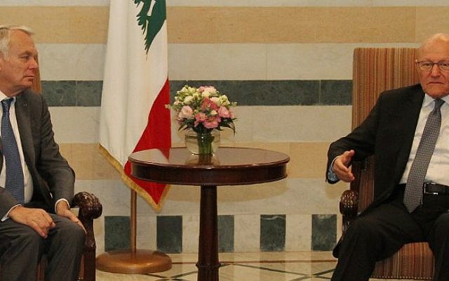 Lebanese Prime Minister Tammam Salam meets with French Foreign Minister Jean-Marc Ayrault at the Lebanese government palace in downtown Beirut, July 12, 2016. (AFP Photo/Anwar Amro) Lebanese Prime Minister Tammam Salam meets with French Foreign Minister Jean-Marc Ayrault at the Lebanese government palace in downtown Beirut, July 12, 2016. (AFP Photo/Anwar Amro)