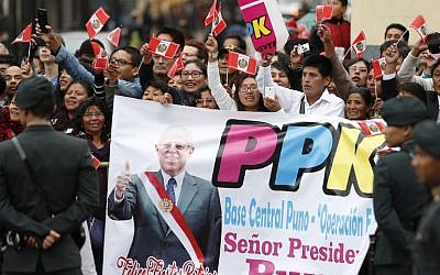 People wait for President elect Pedro Pablo Kuczynski before the swear in ceremony at the National Congress in Lima on July 28, 2016. (AFP PHOTO / LUKA GONZALES) People wait for President elect Pedro Pablo Kuczynski before the swear in ceremony at the National Congress in Lima on July 28, 2016. (AFP PHOTO / LUKA GONZALES)