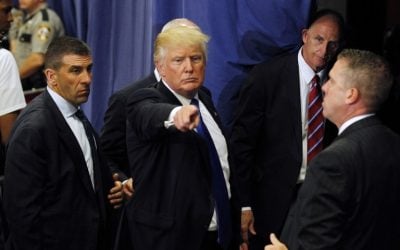 Republican presidential candidate Donald Trump gestures to the crowd after a campaign rally in Cincinnati, Ohio, July 6, 2016, (John Sommers II/Getty Images/AFP)
