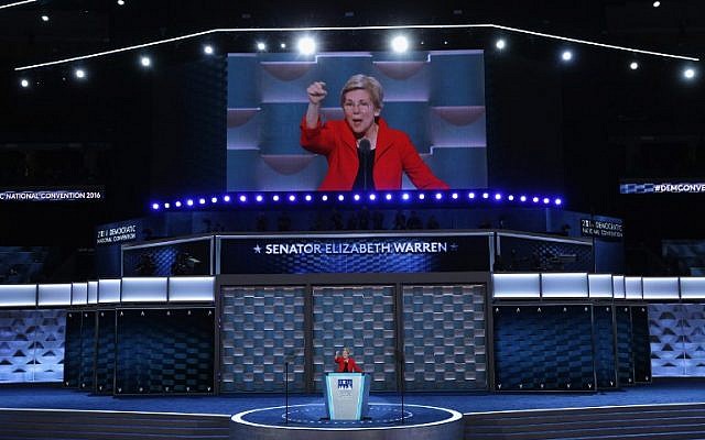 Sen. Elizabeth Warren delivers remarks on the first day of the Democratic National Convention at the Wells Fargo Center, July 25, 2016 in Philadelphia, Pennsylvania.(Alex Wong/Getty Images/AFP)