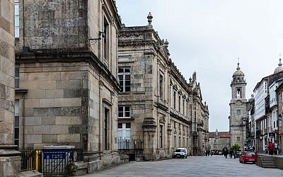 The town of Santiago, the capital of the autonomous community of Galicia in northwestern Spain. (CC BY-SA 4.0 Diego Delso/Wikipedia)