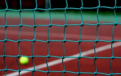 Illustrative photo of a tennis net. (CC BY 2.0 DaveMontPhotography/Flikr)