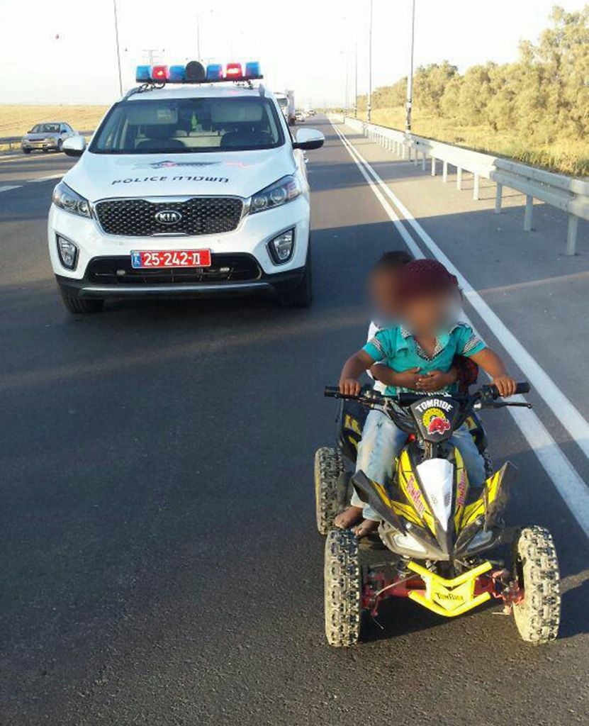 Two Bedouin children were stopped by police on Highway 60 on July 25, 2016 (Israel Police)