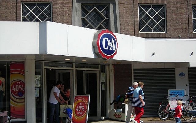 C&A department store in Netherlands (CC BY-SA, Erik1980 Wikipedia)