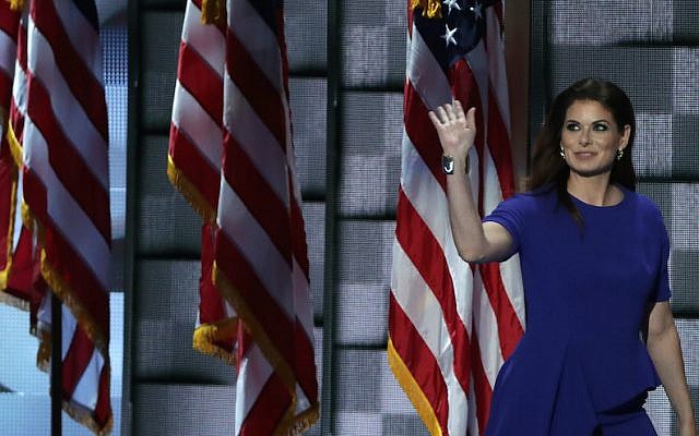 Debra Messing arriving on stage to deliver remarks on the second day of the Democratic National Convention at the Wells Fargo Center in Philadelphia, July 26, 2016. (Alex Wong/Getty Images via JTA)