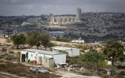 A mobile home in Givat Hamatos, seen in 2014. (Flash90)