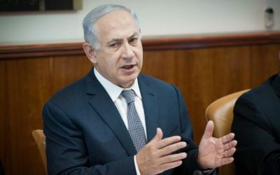 Prime Minister Benjamin Netanyahu leads the weekly cabinet meeting in Jerusalem on July 03, 2016. (Yoav Ari Dudkevitch)