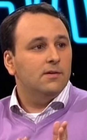 Joods Actueel editor-in-chief Michael Freilich (Screen capture: YouTube)