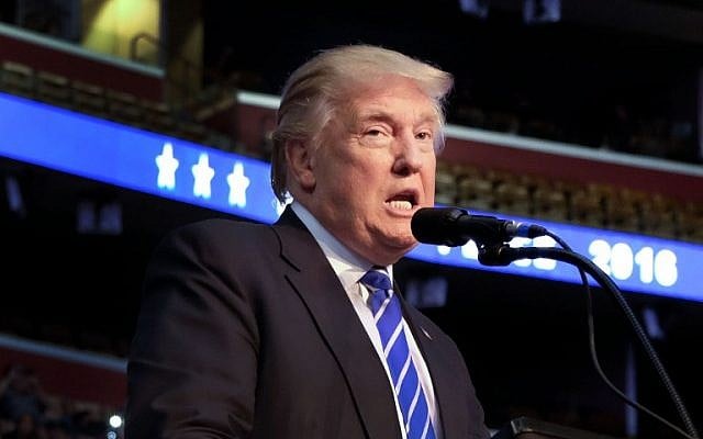 US Republican presidential candidate Donald Trump addresses supporters during a campaign rally in Ft. Lauderdale, Florida, August 10, 2016. (AFP/Gaston De Cardenas) US Republican presidential candidate Donald Trump addresses supporters during a campaign rally in Ft. Lauderdale, Florida, August 10, 2016. (AFP/Gaston De Cardenas)