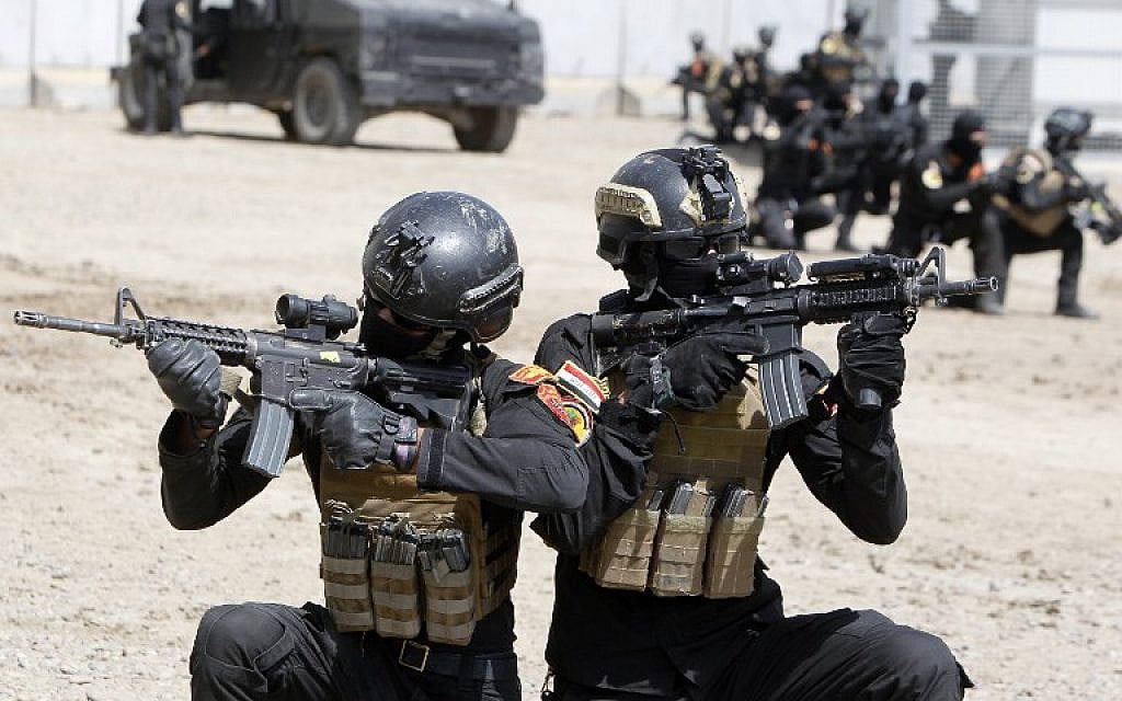 Members of Iraqi counter-terrorism forces take part in training under the command of international military instructors in Baghdad on March 20, 2016, as they preparare for a future operation aimed at retaking the northern city of Mosul. (AFP /SABAH ARAR)