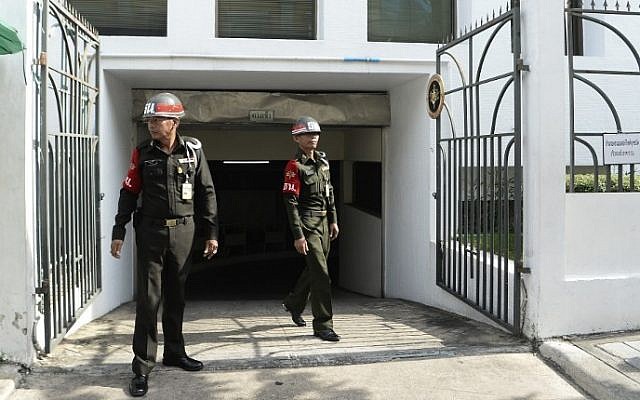 File: Thai soldiers guard the gates at the Military Court in Bangkok after two Chinese nationals were transported inside to stand trial for the Erawan Shrine bombings , August 23, 2016. (Munir Uz Zaman/AFP) File: Thai soldiers guard the gates at the Military Court in Bangkok after two Chinese nationals were transported inside to stand trial for the Erawan Shrine bombings , August 23, 2016. (Munir Uz Zaman/AFP)