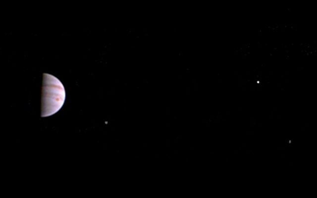 This image obtained from NASA, shows a color view from NASA's Juno spacecraft made from some of the first images taken by JunoCam after the spacecraft entered orbit around Jupiter July 5, 2016. (AFP/NASA/HO) This image obtained from NASA, shows a color view from NASA's Juno spacecraft made from some of the first images taken by JunoCam after the spacecraft entered orbit around Jupiter July 5, 2016. (AFP/NASA/HO)