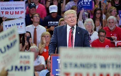 Republican presidential candidate Donald Trump during a campaign event at Trask Coliseum in Wilmington, North Carolina, August 9, 2016. (Sara D. Davis/Getty Images/AFP)