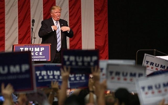 Republican Presidential candidate Donald Trump acknowledges the high temperature, after addressing supporters on August 13, 2016 in Fairfield, Connecticut. ( John Moore/Getty Images/AFP) Republican Presidential candidate Donald Trump acknowledges the high temperature, after addressing supporters on August 13, 2016 in Fairfield, Connecticut. ( John Moore/Getty Images/AFP)