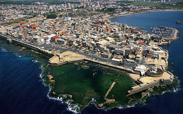 An aerial view of the Acre harbor (Israel Tourism/CC BY-SA 2.0)
