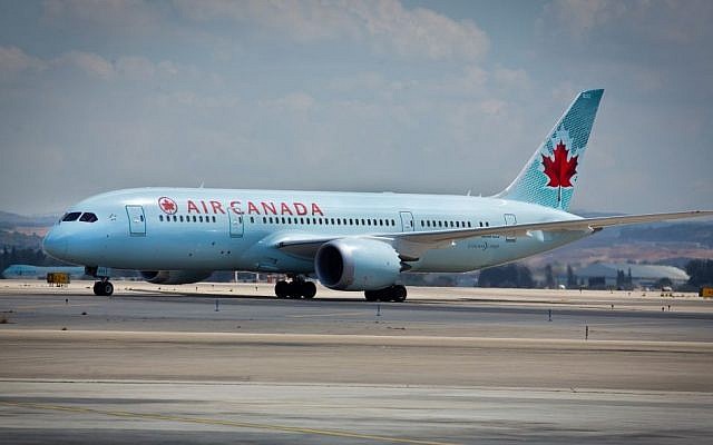 An Air Canada flight at Ben Gurion airport in Tel Aviv, September 2014. (Moshe Shai/Flash90) An Air Canada flight at Ben Gurion airport in Tel Aviv, September 2014. (Moshe Shai/Flash90)