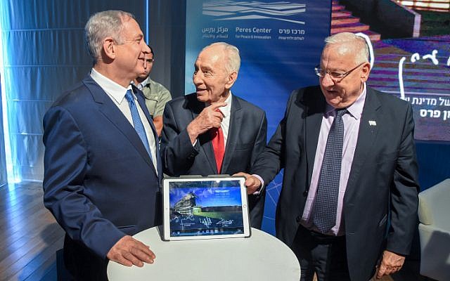 Prime Minister Benjamin Netanyahu, President Reuven Rivlin and former president Shimon Peres at the launch of a a new Israeli Innovation Center in Jaffa on July 21, 2016. (Yair Sagi/POOL) Prime Minister Benjamin Netanyahu, President Reuven Rivlin and former president Shimon Peres at the launch of a a new Israeli Innovation Center in Jaffa on July 21, 2016. (Yair Sagi/POOL)