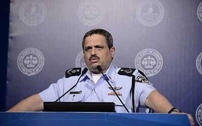 Israel Police Commissioner Roni Alsheich speaks in Tel Aviv on August 30, 2016 (Tomer Neuberg/Flash90)