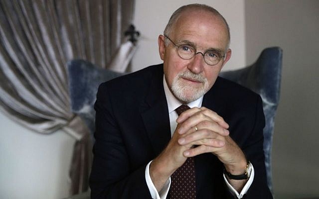 Dr. Johann Schiller poses for a portrait, Wednesday, Aug. 17, 2016, in Washington, after a nearly 200-year-old drawing was returned to his family from the National Gallery of Art's collection decades after his relative was forced to sell it during World War II because of her Jewish heritage. (AP/Jacquelyn Martin)