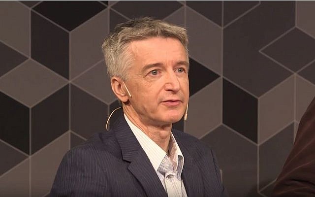 University of Leicester geologist Jan Zalasiewicz. (Royal Institute/YouTube)